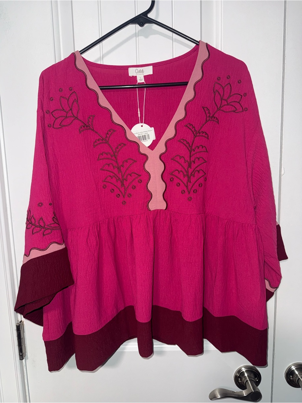 NWT Oddi Fuchsia Pink Embroidered V-Neck Tunic with Contrast Trim